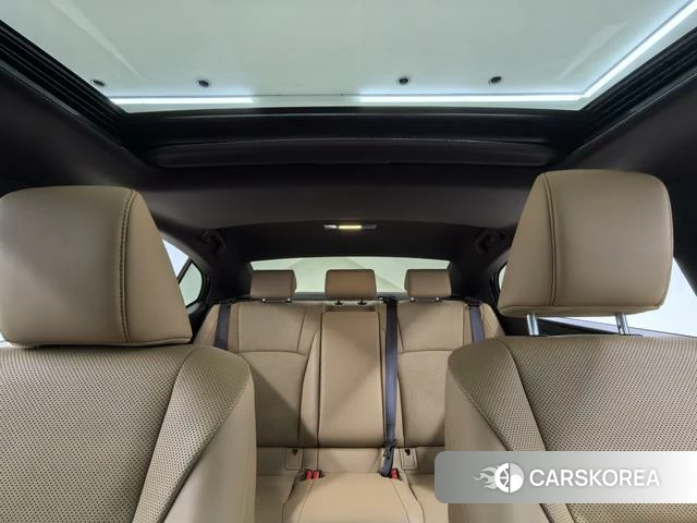 Lexus ES 2021 Шампань из Китая, фото 3
