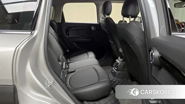 Mini Cooper Countryman 2023 Серебряный из Кореи, фото 3