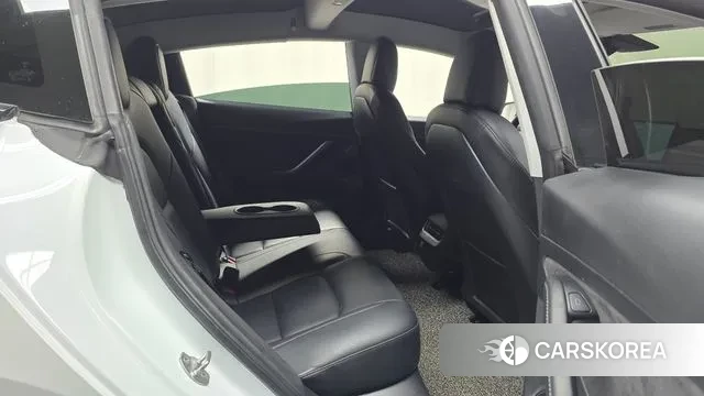 Tesla Model 3 2021 Белый из Кореи, фото 3