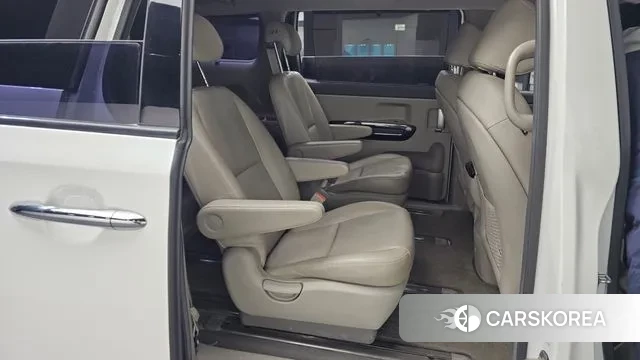 Kia All New Carnival 2018 Белый из Кореи, фото 3
