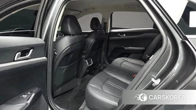 Kia K5 3rd generation 2023 Серый из Кореи, фото 3