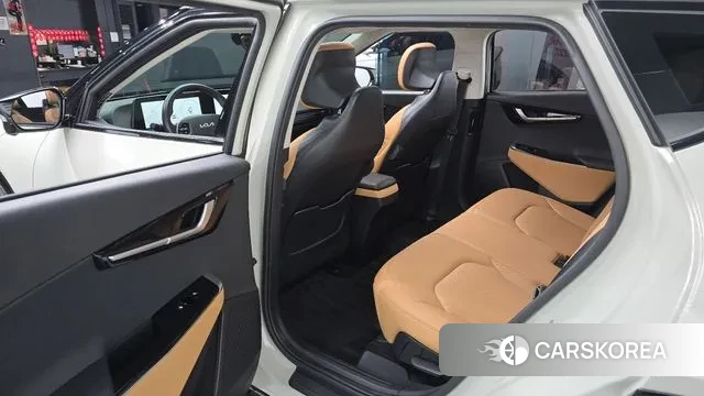 Kia EV6 2021 Жемчужный цвет из Кореи, фото 3