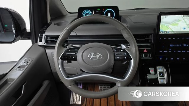 Hyundai Staria 2024 Белый из Кореи, фото 3