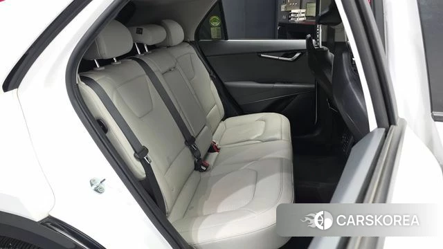 Kia Di Ol Nu Niro 2022 Белый из Кореи, фото 3
