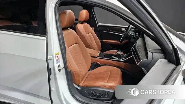 Audi A6 (C8) 2023 Белый из Кореи, фото 3