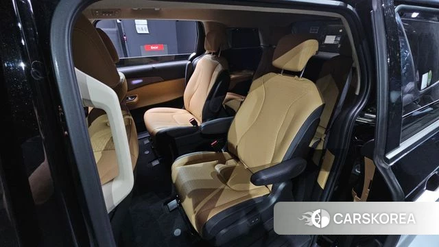 Kia Carnival 4th generation 2023 Черный из Кореи, фото 3