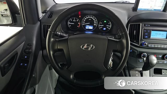 Hyundai The New Grand Starex 2018 Серебристо-серый из Кореи, фото 3