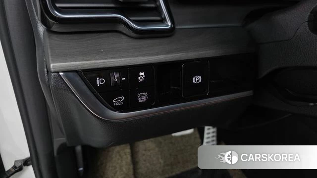 Kia Sportage 5th Generation Hybrid 2022 Белый из Кореи, фото 3