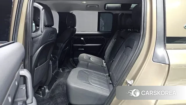 Land Rover Defender (L663) 2020 Песочный из Кореи, фото 3