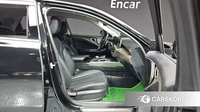 Kia K8 2023 Черный из Кореи, фото 3