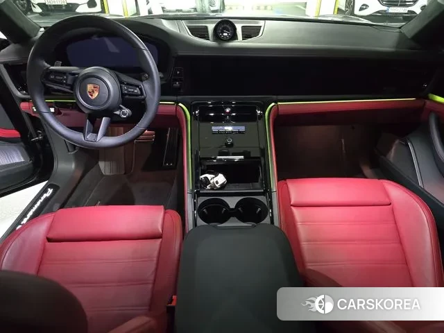 Porsche Panamera (972) 2025 Черный из Кореи, фото 3