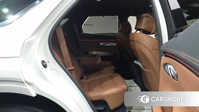 Genesis GV70 2024 Белый из Кореи, фото 3