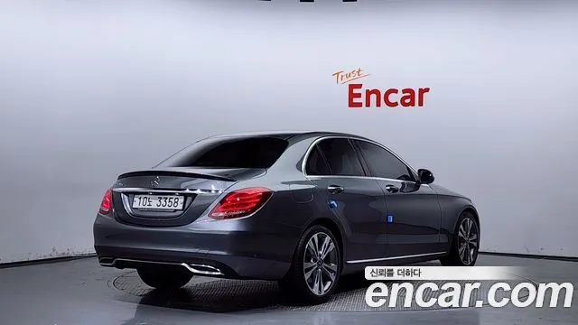 Mercedes-Benz C-Class W205 2018 Серый из Кореи, фото 3