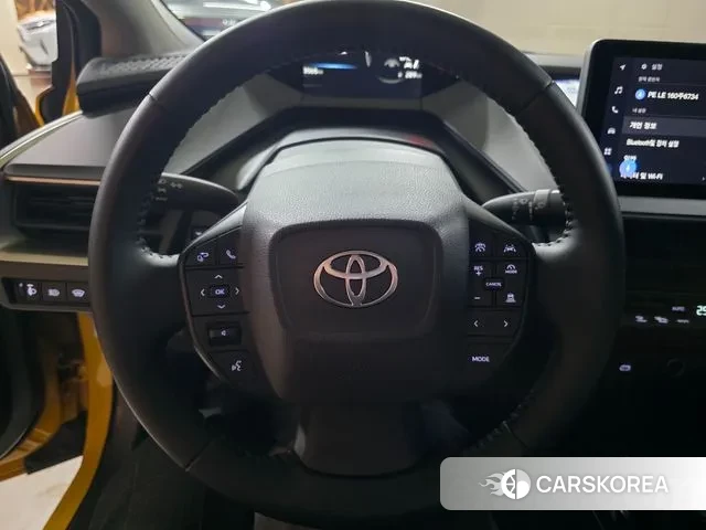 Toyota Prius 5th Generation 2024 Желтый из Кореи, фото 3