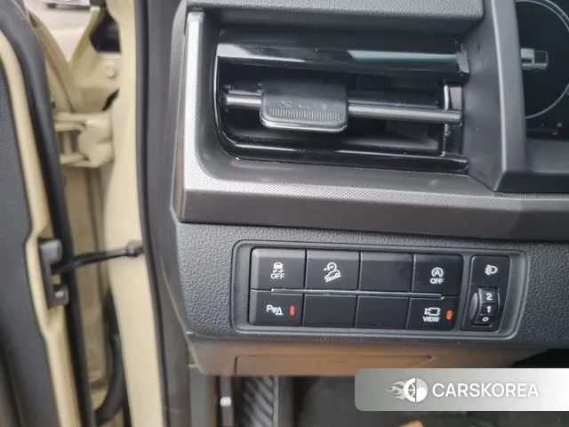 Ssangyong The New Rexton Sports Cannes 2024 Жемчужный цвет из Кореи, фото 3