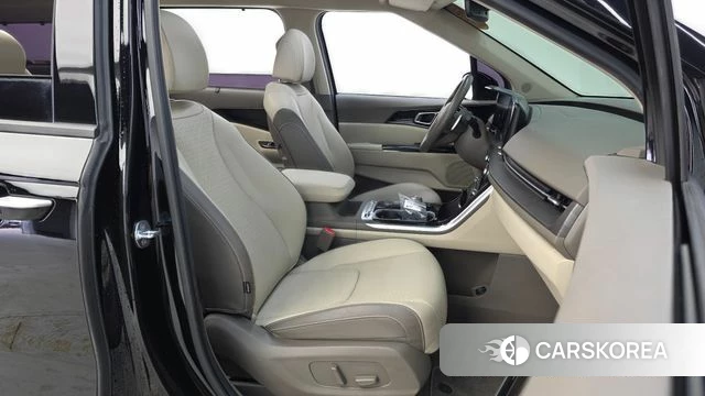 Kia Carnival 4th generation 2022 Черный из Кореи, фото 3