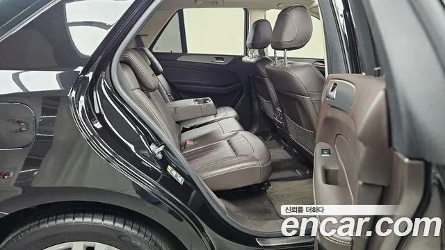 Mercedes-Benz GLE - Class W166 2018 Черный из Кореи, фото 3