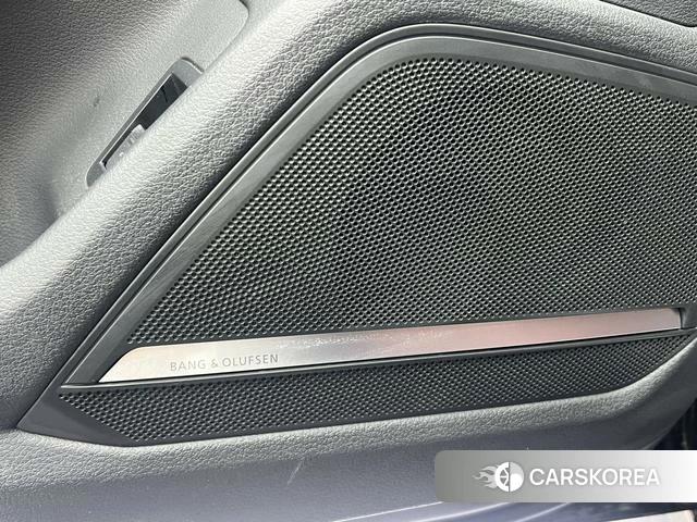 Audi A7L 2024 Черный из Китая, фото 3