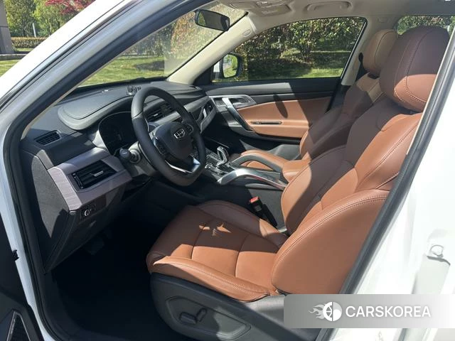 Geely Automobile Boyue 2021 Белый из Китая, фото 3