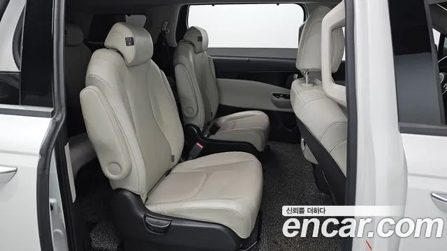 Kia Carnival 4th generation id 2637777 из Кореи 3