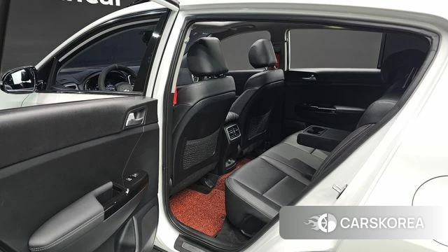 Kia Sportage 4th Generation 2018 Белый из Кореи, фото 3