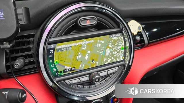 Mini Cooper S Convertible 2019 Серебряный из Кореи, фото 3