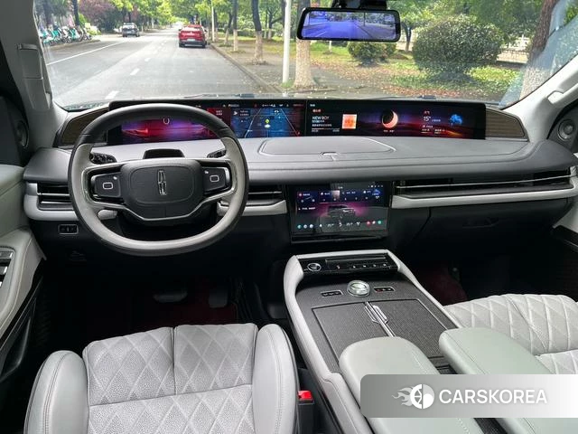Lincoln Navigator 2025 Черный из Китая, фото 3