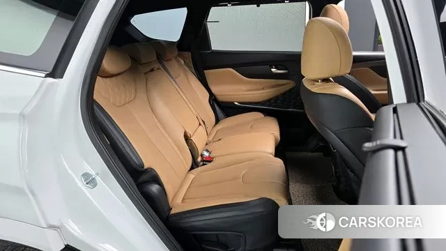 Hyundai The New Santa Fe 2022 Белый из Кореи, фото 3