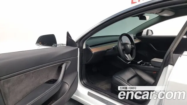 Tesla Model 3 2020 Белый из Кореи, фото 3