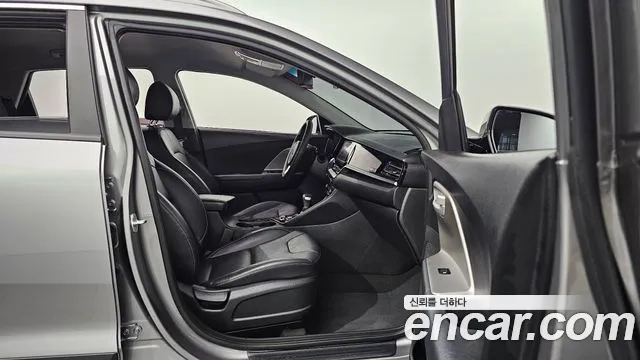 Kia The New Niro 2021 Серый из Кореи, фото 3