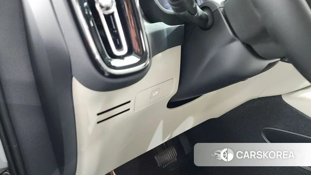 Volvo XC40 2023 Цвет галактики из Кореи, фото 3