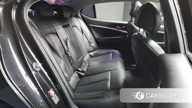 Genesis G70 2018 Черный из Кореи, фото 3