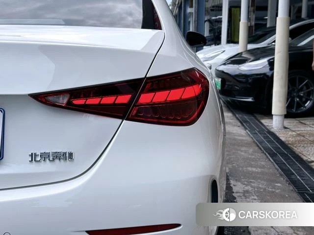 Mercedes-Benz Class C 2022 Белый из Китая, фото 3
