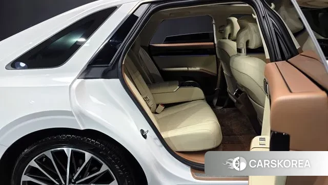 Hyundai Grandeur (GN7) 2023 Белый из Кореи, фото 3