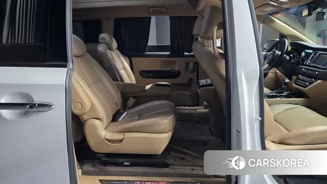 Kia The New Carnival 2019 Белый из Кореи, фото 3