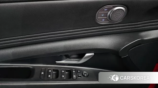 Hyundai Avante (CN7) 2021 Красный из Кореи, фото 3