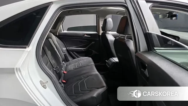 Volkswagen 7th Generation of Jetta 2020 Белый из Кореи, фото 3