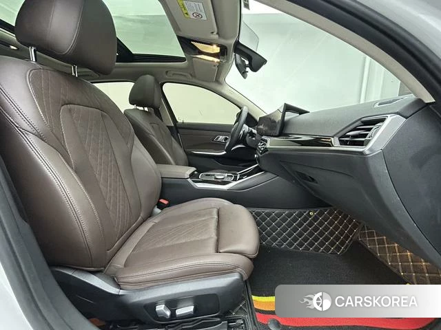 BMW 3 series 2023 Белый из Китая, фото 3