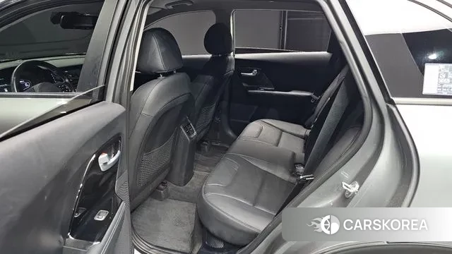 Kia The New Niro 2021 Серый из Кореи, фото 3