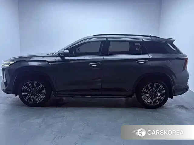 Chang'an Changan CS75PLUS 2024 Silver/gray из Китая, фото 3