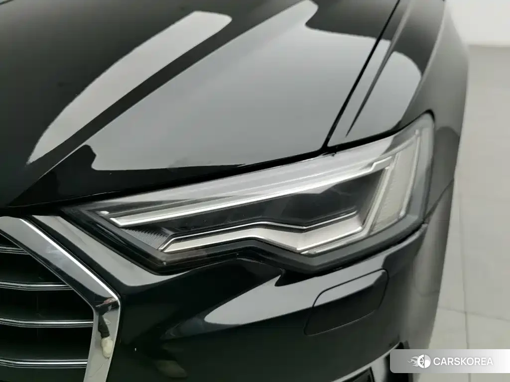 Audi A6L 2019 Черный из Китая, фото 3