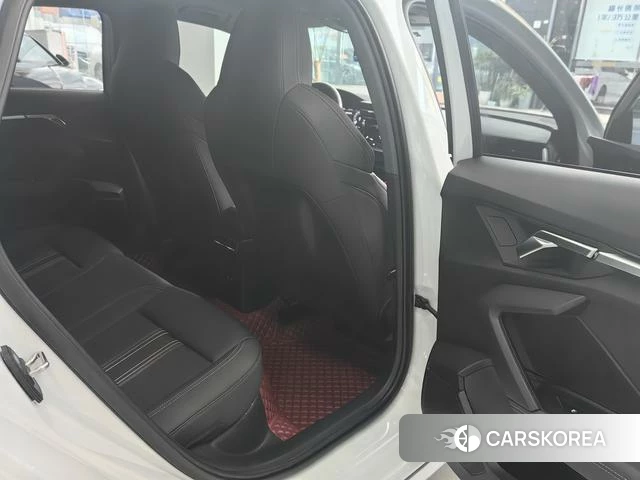 Audi A3 2022 Белый из Китая, фото 3