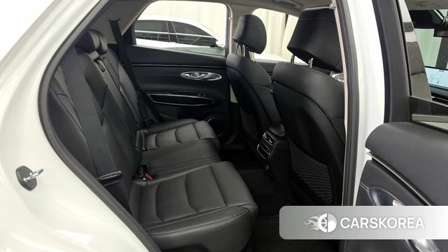 Genesis GV70 2022 Белый из Кореи, фото 3