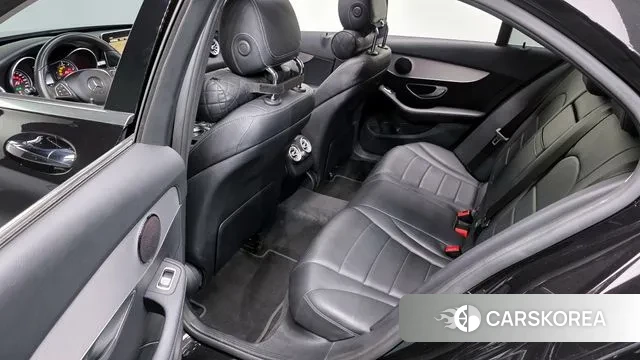 Mercedes-Benz C-Class W205 2018 Черный из Кореи, фото 3