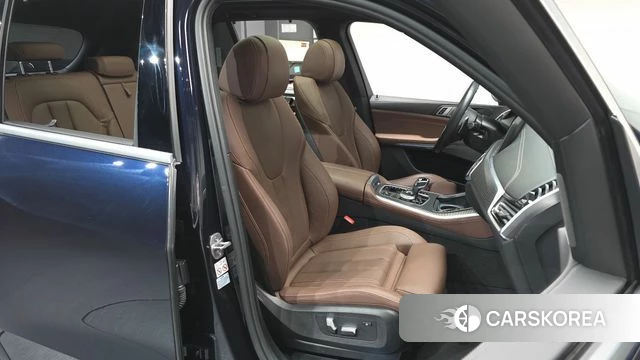 BMW X5 (G05) 2022 Черный из Кореи, фото 3