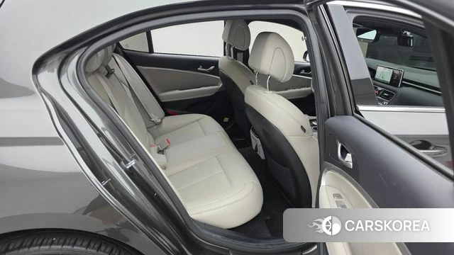 Genesis The New G70 Shooting Brake 2022 Серый из Кореи, фото 3