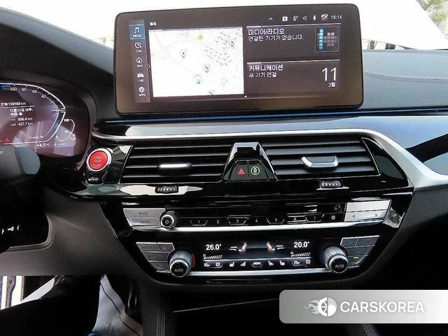 BMW 5 Series (G30) 2021 Белый из Кореи, фото 3