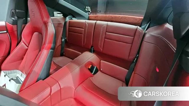 Porsche 911(992) 2024 Белый из Кореи, фото 3