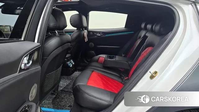 Kia Stinger 2018 Серебристо-серый из Кореи, фото 3