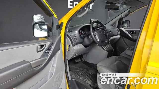 Hyundai The New Grand Starex 2018 Желтый из Кореи, фото 3